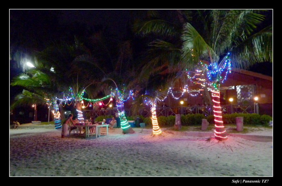 2009   08   Full moon 13